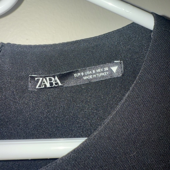 Zara Elegant Black Long Sleeve Dress - Picture 7 of 8